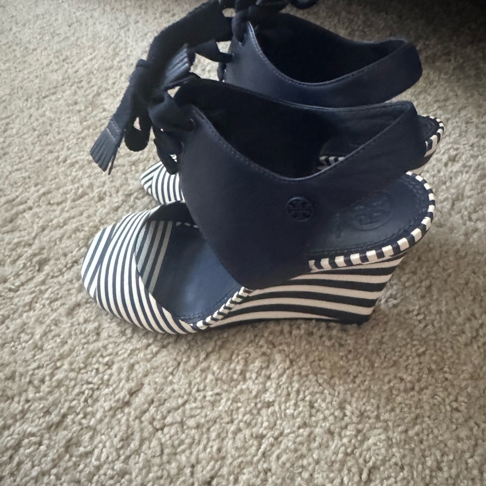 Tory Burch Navy and White Striped Wedges